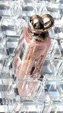 Lápiz labial Beauty Treat Yourself CALMO de larga duración y alto brillo SELLADO NUEVO