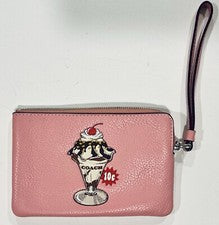 Cartera de mujer Coach muñeca rosa helado helado cereza paseo marítimo firma