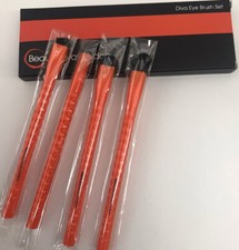 Juego de 4 brochas de ojos Beauty Diva London Diva