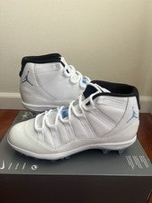 Talla 10.5 - Air Jordan 11 MID TD HM7324-104