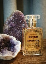 Perfume natural "Ester & Mobius". Hecho a mano. Regalo único y extraordinario.