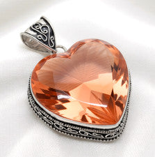 Colgante de joyería étnica de plata de ley 925 hecho a mano con piedras preciosas de corazón de morganita de 2"
