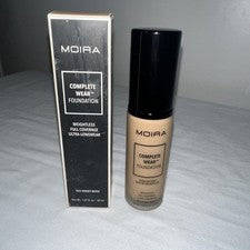 Base de maquillaje Moira Beauty cobertura completa nivel 425 beige miel