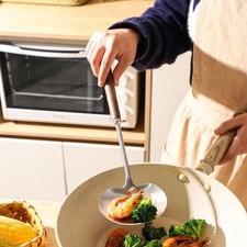 Cuchara de cocina de alto rendimiento para voltear hamburguesas y remover salsas