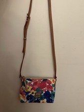 Bandolera pequeña para mujer Dooney Bourke