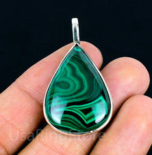 Hermoso colgante de piedras preciosas de malaquita de plata de ley 925 maciza MK*
