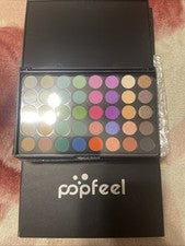 3 estuches de maquillaje con hermosos colores de la marca Popfeel