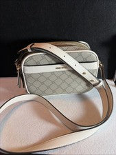 Bolso bandolera para cámara Irina Nine West para mujer