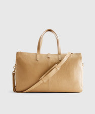 NUEVO CON ETIQUETAS BOLSO DE FIN DE SEMANA QUINCE ITALIANO CUERO TRIPLE COMPARTIMENTO DORADO BRONCEADO PRECIO DE VENTA S
