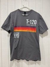 VHS T-120 Cinta de Video Retro Estilo Vintage Gráfico Camiseta Gris Talla Para Hombres L Grande