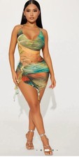 Sexy vestido sin espalda floral de moda de verano para mujer nuevo TikTok $39 venta al por menor ceñido al cuerpo
