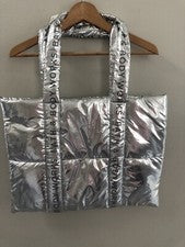 Bolso de Mano Bath & Body Works A Thousand Wishes 2024 Plateado (solo bolso)