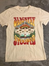 Camiseta banda ligeramente estopida regalo para fan talla completa S-5XL GC2046