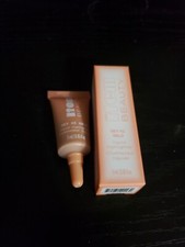 ITEM BEAUTY Hey Hi Halo Iluminador Líquido en Perno 5 ml/0.16 OZ