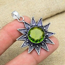 Colgante de joyería de plata de ley 925 hecho a mano con piedras preciosas de peridoto