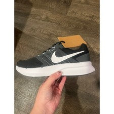 Nike Hombres Swift 3 Zapatos para Correr Flywire Negro Blanco Talla 8 Nuevos con Etiquetas