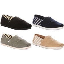 Entrenador Toms Alpargata clásico de lona sin cordones para hombre en negro Reino Unido 6-12