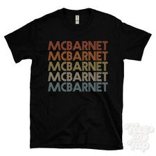 CAMISETA MCBARNET ESTILO RETRO REPETIDO Hombre y Mujer Novedad Genial Nombre Regalo