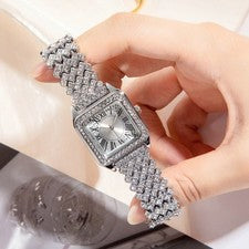 Reloj cuadrado de moda con aleación ligera y componentes de acero inoxidable