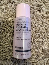 Hanskin Real Complexion Hyaluron Exfoliante AHA Tratamiento Facial Tamaño de Viaje