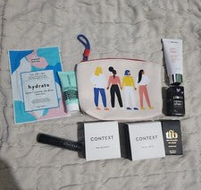 Lote de 8 Mascarillas Faciales para Cuidado de la Piel y Uñas, Esmalte/Esmalte de Uñas, Bálsamo con Bolsa
