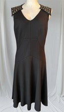 Vestido de manga de punto y tachones negros NUE by Shani PVP $250 NWT Talla 8