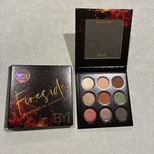 Nuevo En Caja PALETA DE SOMBRAS DE OJOS FIRESIDE IBY BEAUTY Colores Neutros Esquí Look