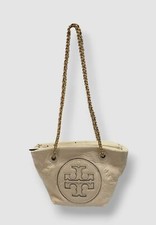 Bandolera Tory Burch para mujer marfil pequeña Ella arrugada charol cadena