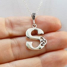 Collar letra S inicial celta - plata de ley 925 - iniciales nudo irlandés