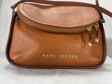 MARC JACOBS NUEVO Y - NUEVO CON ETIQUETAS $350.00