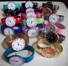 Reloj de moda para mujer con esfera numérica colores caramelo banda elástica bueno para enfermera