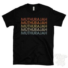 CAMISETA MUTHURAJAH ESTILO RETRO REPETIDO Hombre y Mujer Novedad Genial Nombre Regalo