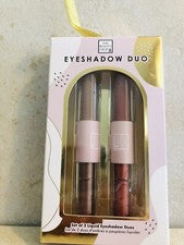 Juego dúo de sombras de ojos líquidas The Beauty Crop nuevo en caja sellada
