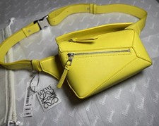 Mini bolso cinturón Loewe Puzzle Edge cuero amarillo PVP £1500 nuevo con etiquetas