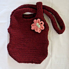 BOLSO NUDO CAÍDO ESTILO JAPONÉS ROJO ALGODÓN BORGOÑA HECHO A MANO CON PASADOR DE FLORES EXTRAÍBLE