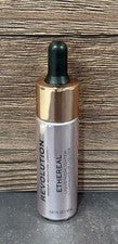 Iluminador líquido de maquillaje Revolution - etéreo