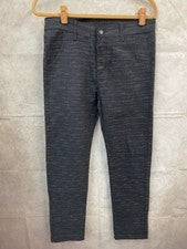 Pantalones negros informales F.A Fashion Apparel para hombre frente plano talla 32