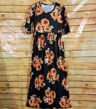 NUEVO CON ETIQUETAS Para Mujer WillBO Talla S Hermoso Maxi Vestido Negro Hombro Abierto y Diseño Floral