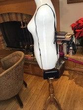 Bolso Dolce Vita Negro Cuero Dorado Metal Anthropologie AGOTADO NUEVO CON ETIQUETAS Noche
