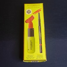 Juego de lápiz labial WYN Beauty Red Hot Doubles "Dare" delineador "Bold" rojo Serena Williams