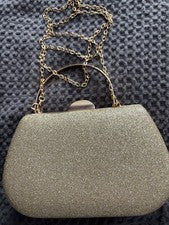 Precioso Bolso sin asas de cuero dorado de alta salsa Bolso de mano Cartera para mujer Nuevo