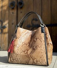 Bolso Bandolera Ivan Troy Nila Beige Para Mujer Cuero Italiano Exterior