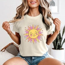 Camiseta Happy Sun Celestial Mujer Sol Estilo Retro Gráfico