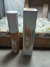 CORRECTOR BELLE BEAUTY BEAT BRONCEADO MEDIO NUEVO EN CAJA TALLA COMPLETA