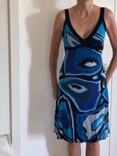 Vestido 38, para llevar en ambos lados - colorido y negro