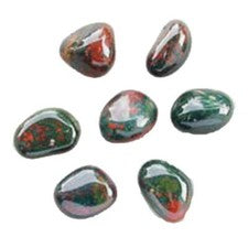 Colgante de piedra de tambor Heliotrop freeform perforado verde rojo