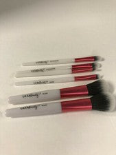 NUEVO LOTE de 6 brochas de maquillaje Ulta Beauty - 2 rubor, 2 sombras de ojos, 2 cejas