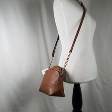 Bolso de mano Michael Kors Jet Set mediano bandolera de cuero
