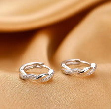 Pendientes mujer pequeños criollos diseño torcido plata de ley 925 circonitas 9mm