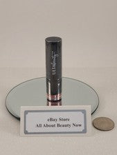 Lápiz labial ULTA Beauty Luxe STAY FIERCE 0,13 oz tamaño completo nuevo sin caja sellado